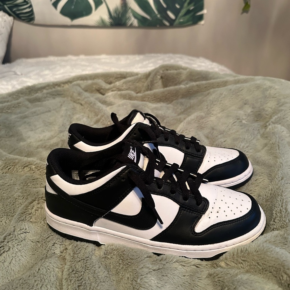 Nike Panda Dunks YOUTH